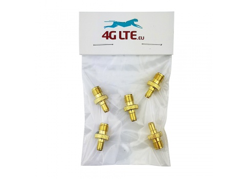 A SET of 3 x SMA Female to TS-9 Male connector