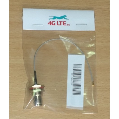 Montaje de cable U.FL a BNC hembra de mamparo