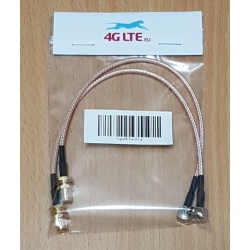 Un par de SMA Male para montaje de cable SMA macho de ángulo recto